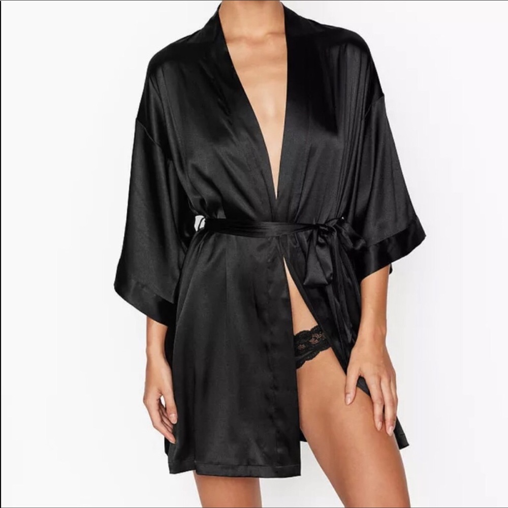 Sexy Victoria’s Secret Robe